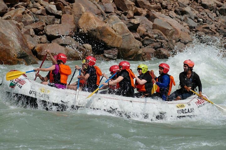 Rishikesh 16km Whitewater Rafting: Shivpuri to Laxman Jhula — 7 Rapids, 2–3 Hour Adventure photo 3