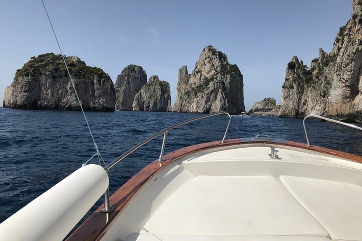 Capri Private Gozzo Tour to the Blue Grotto: 3-Hour Coastal Cruise photo 6