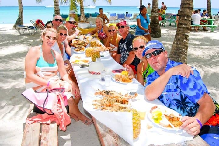 Saona Island Excursion from Bayahibe: Natural Pool, Beach Buffet & Speedboat Return photo 5