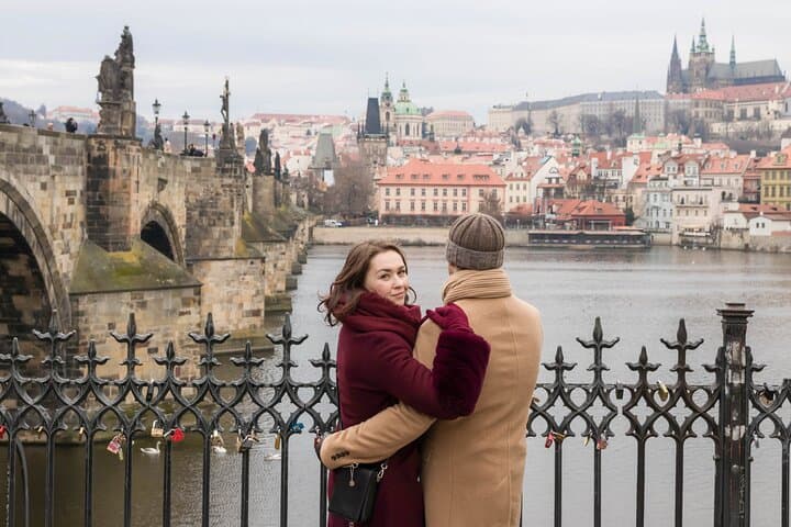 Private Photoshoot Tour in Prague — Old Town, Charles Bridge & Small Venice photo 3
