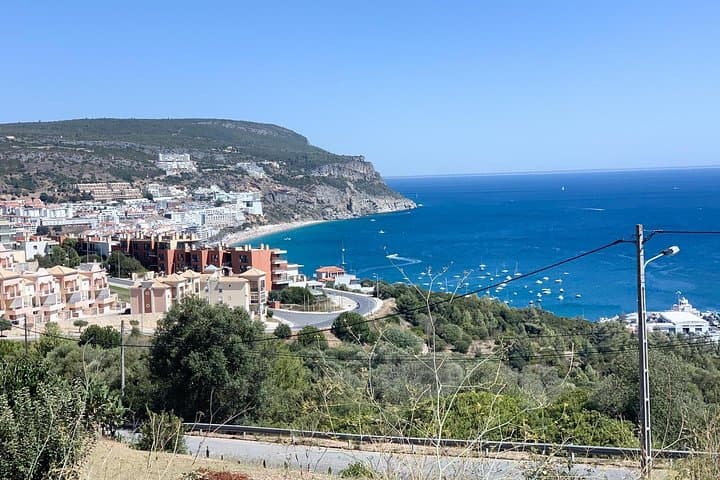 Arrábida and Azeitão Day Tour from Sesimbra: Castle Views, Coastal Park & Wine Tasting photo 3