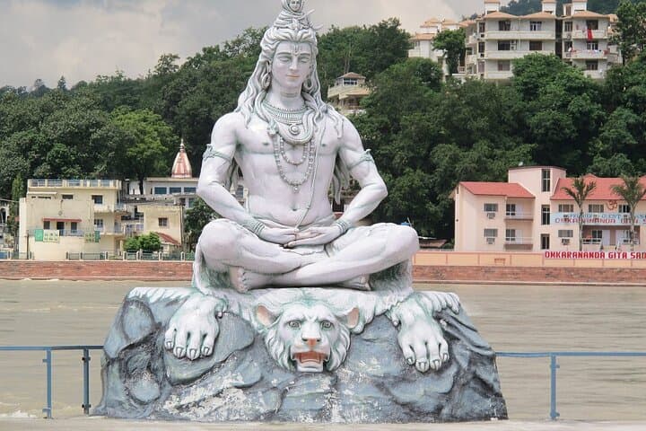 Mindrolling Monastery & Ganga Aarti Day Trip from Rishikesh photo 5