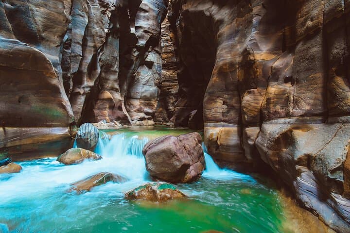 1-Night Wadi Mujib Overnight: Siq Wet Trail Adventure from Amman