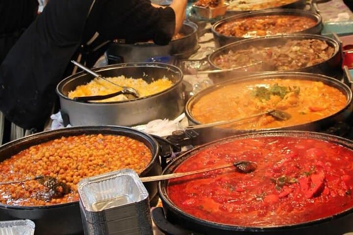 East End Food Tour: Shoreditch & Brick Lane Culinary Walk with Oysters, Samosas & Ghanaian Chocolate photo 2