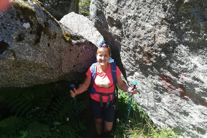Full-Day Guided Hike in Val di Mello: San Martino to Rasica Day Trek photo 3