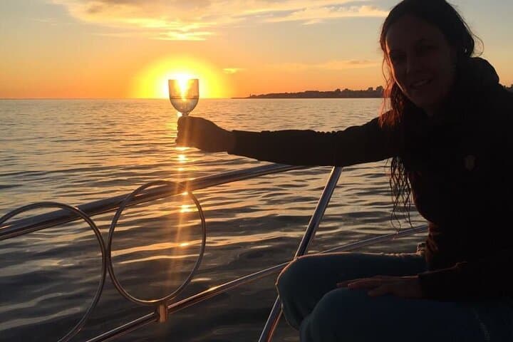 Private Boat Charter from Cascais to Cabo da Roca — Golden Ocean 32 Tours photo 4
