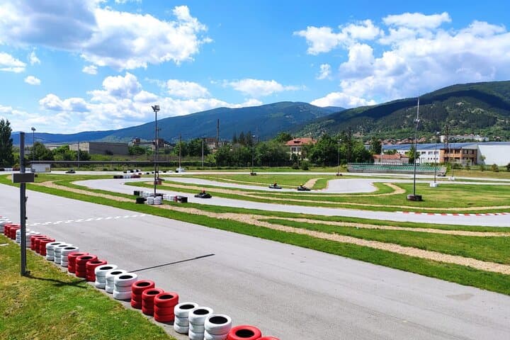 Plovdiv Drift Experience: Audi 90 V8 Drift Taxi with Iva Rusinova photo 6