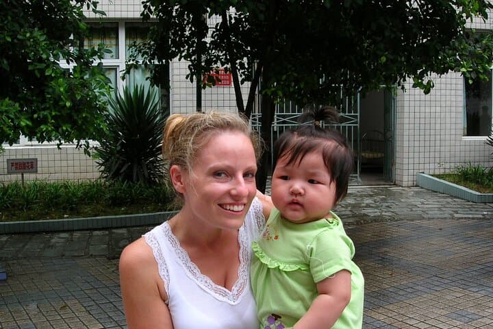 Chongqing Return-Visit Tours for Adoptive Families — Private Guided Reunion Packages photo 4