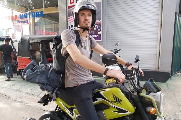 Ride Negombo: Self-Ride Motorcycle Rentals for Exploring Sri Lanka's West Coast