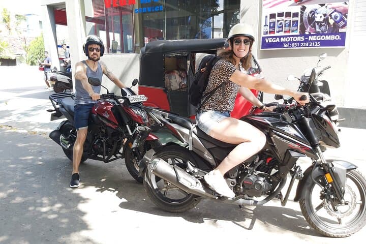 Ride Negombo: Self-Ride Motorcycle Rentals for Exploring Sri Lanka's West Coast photo 2