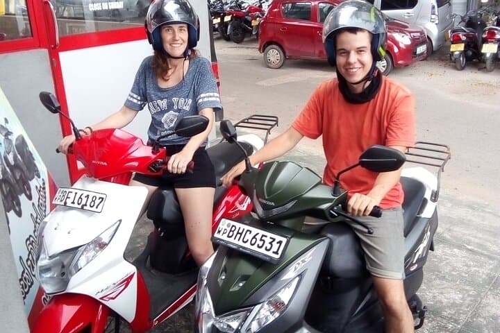 Ride Negombo: Self-Ride Motorcycle Rentals for Exploring Sri Lanka's West Coast photo 3