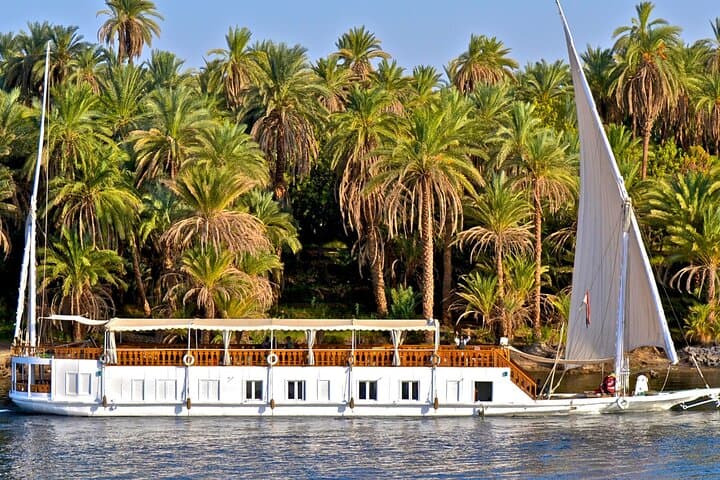 Dahabiya Nile Cruise: 3-Day Aswan to Luxor River Journey