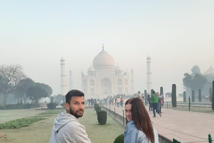 Golden Triangle 6-Day Tour: Sunrise at the Taj, Jaipur Forts & Delhi Highlights photo 6