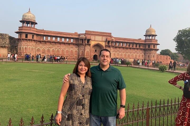 Golden Triangle 6-Day Tour: Sunrise at the Taj, Jaipur Forts & Delhi Highlights photo 3