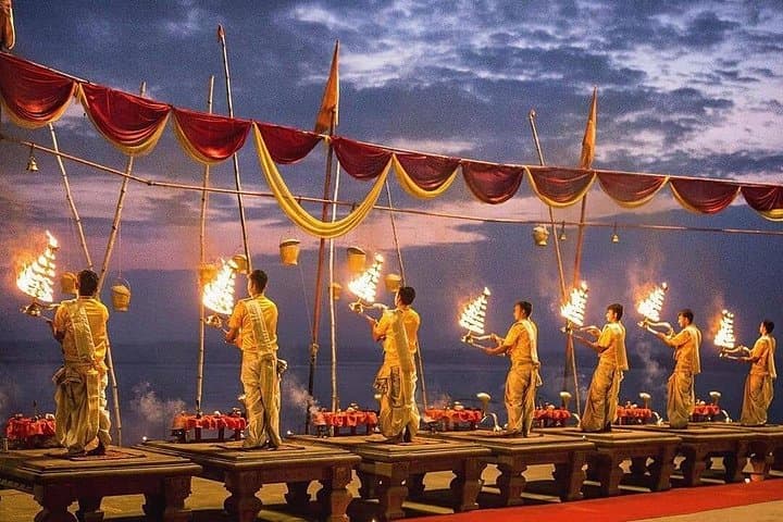 3-Night Private Agra and Varanasi Tour from Delhi: Taj Mahal, Ganges Boat Ride & Sarnath photo 2