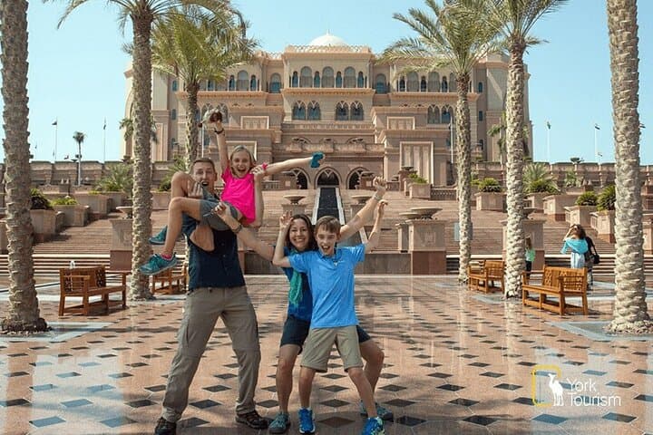 Exclusive Abu Dhabi Full-Day City Tour & Sheikh Zayed Grand Mosque Visit photo 5