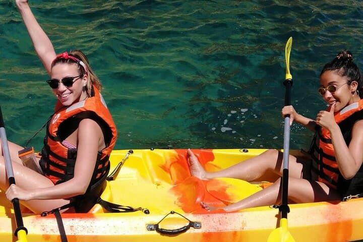 Kayak the Ponta da Piedade Caves: Lagos Guided Sea Cave Adventure photo 3