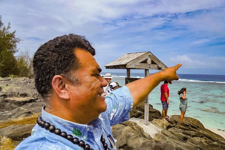 Rarotonga Island Discovery: 3-Hour Cultural & Coastal Coach Tour photo 1