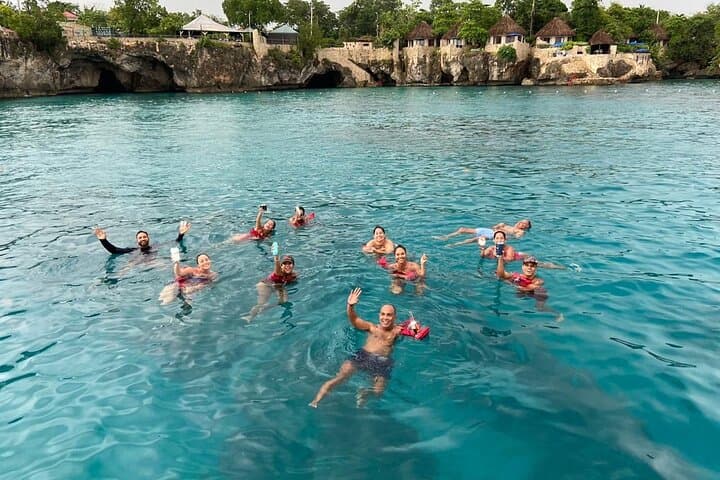 Private Montego Bay Catamaran: 3.5-Hour Snorkel Cruise with DJ and Open Bar photo 4