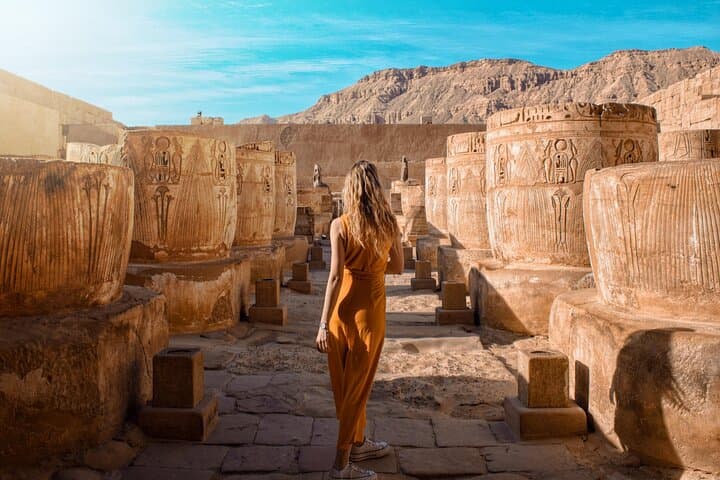 4-Day Egypt Highlights: Pyramids, Luxor Tombs & Alexandria Coastal History