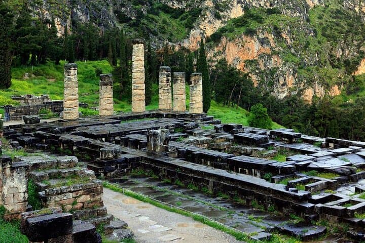 Delphi Day Trip from Athens: Private Tour to the Oracle & Mt. Parnassos photo 2