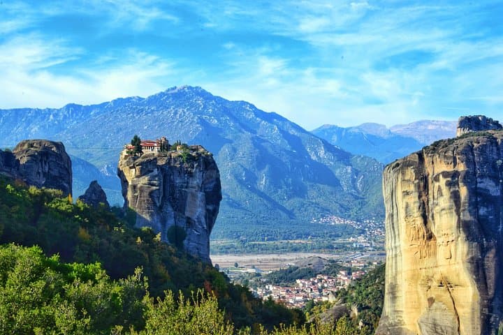 Private Day Trip to Meteora and Thermopylae Monasteries and Hot Gates photo 6