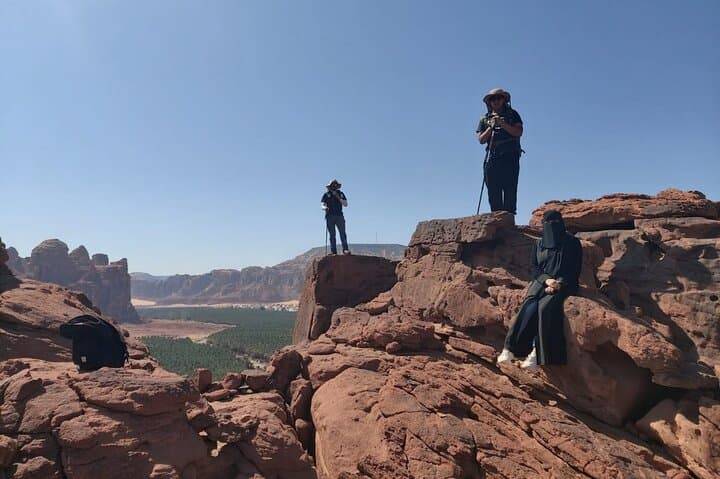 3-Hour Al Ula Mountain Hike to the Palm-View Ridge photo 6