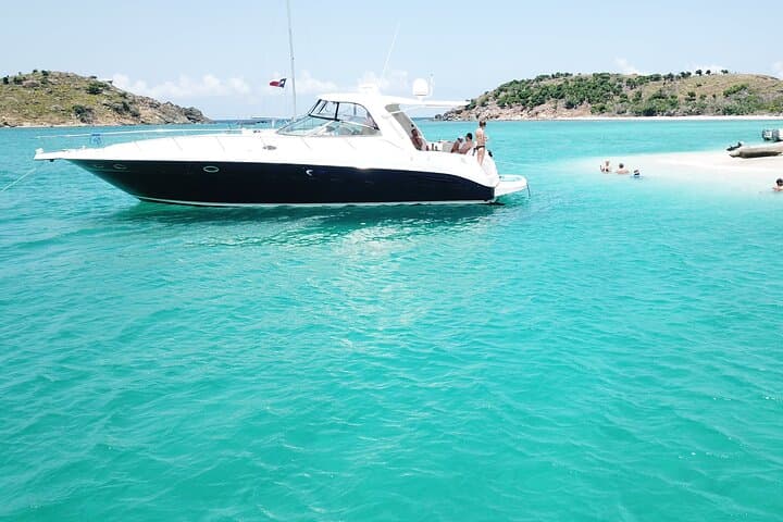 Full-Day Luxury Sea Ray Charter in the U.S. Virgin Islands photo 2