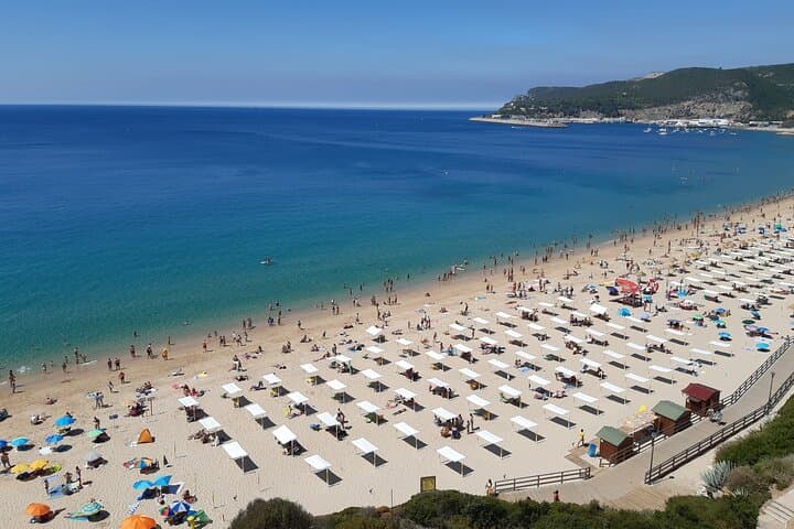 Blue Coast Private Day Trip to Sesimbra & Arrábida from Lisbon