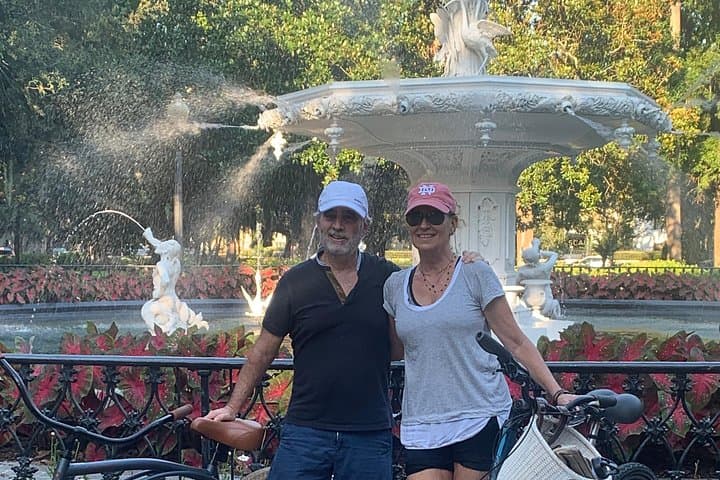 Savannah Historical Electric Bike Tour — Squares, Haunted Houses & Riverfront photo 2