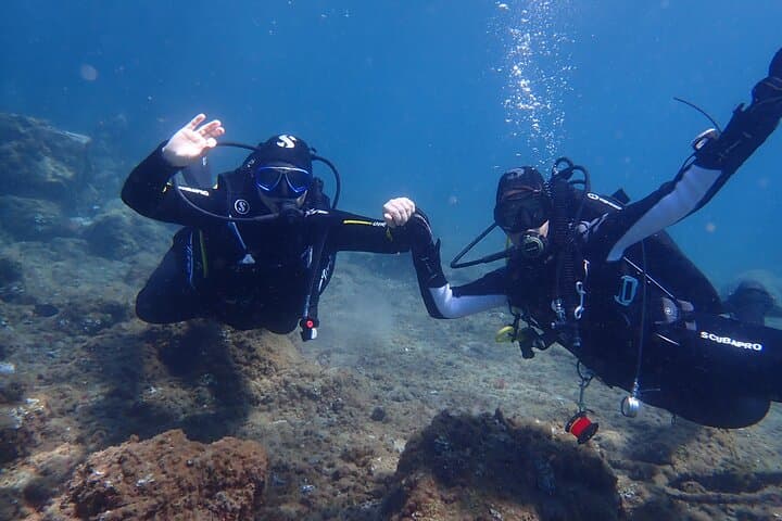 Try Scuba Diving in Lanzarote: Introductory Shore Dive in Puerto del Carmen