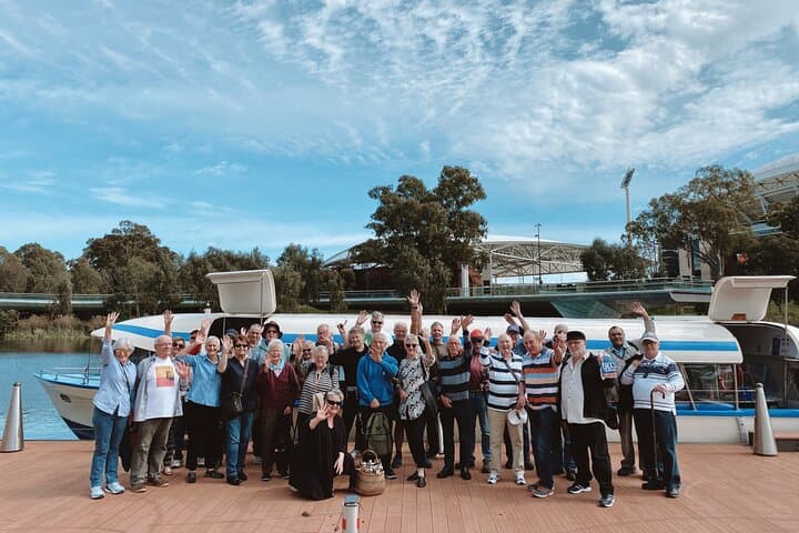 Popeye Torrens River Cruise — 40-Minute Adelaide City River Tour photo 4