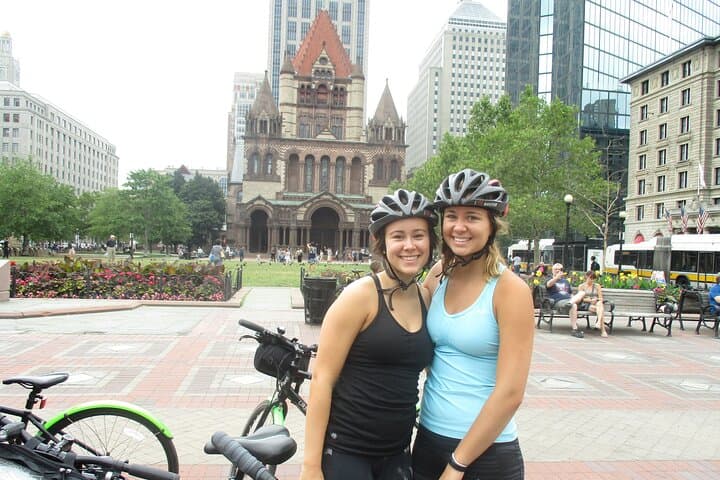 Explore Boston’s Historic Streets on a Comfort Hybrid City Bike photo 3