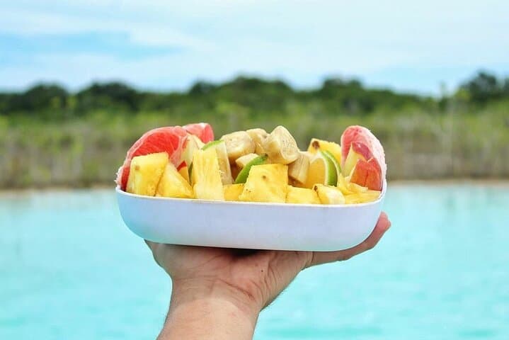 Sailing the Laguna de los Siete Colores: Bacalar's Three‑Hour Eco‑Sail photo 5