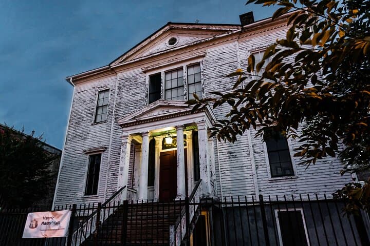 Richmond Ghost Tour — Shockoe Bottom Haunted Walking Tour & Civil War Ghost Stories