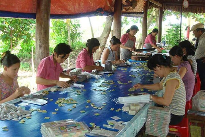 Mien Tay Sampan Private Cruise — 2-Day Mekong Delta Overnight from Ho Chi Minh City photo 6