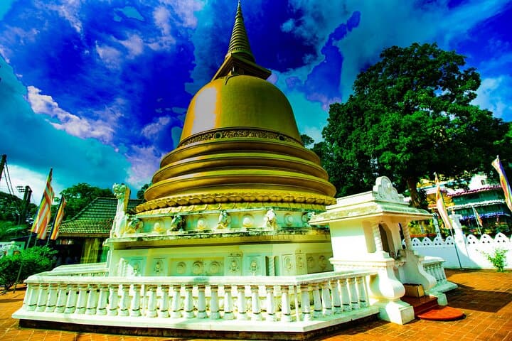 Best of Sri Lanka in Two Weeks: A 14-Day Cultural & Wildlife Road Trip photo 4