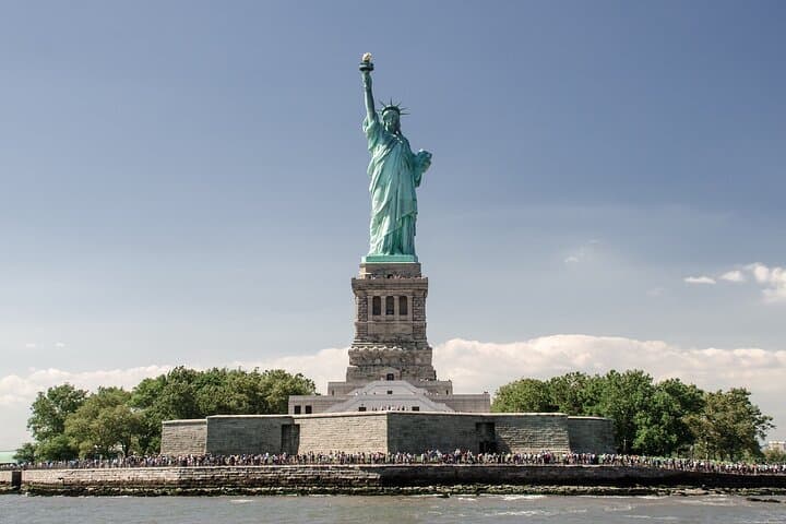 NYC Skyline & Statue of Liberty Sightseeing Cruise from South Street Seaport photo 5