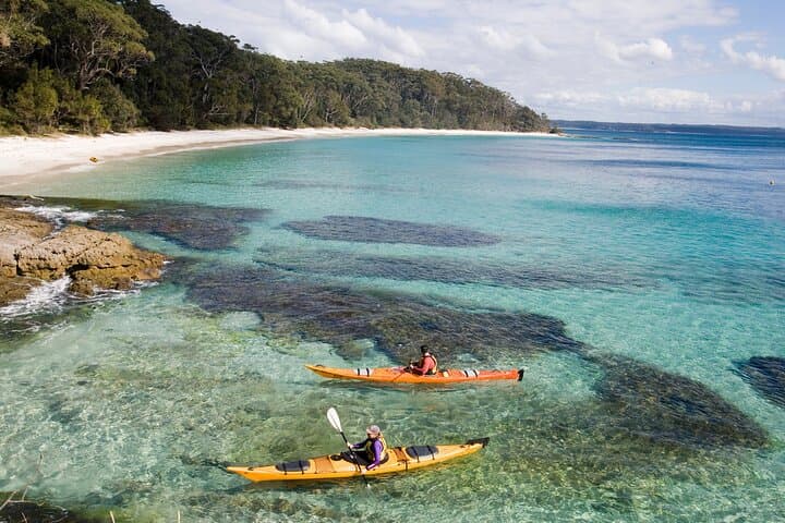 Half-Day Jervis Bay Sea Kayak Tour: Paddle Murrays Beach & Bowen Island