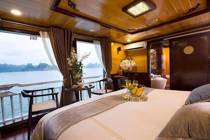 Halong Bay 2-Day Aphrodite Luxury Cruise: Sung Sot, Titop & Kayaking photo 3