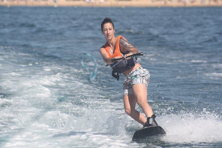 Wakeboarding in Armação de Pêra: Algarve Speedboat Wakeboard Adventure photo 5