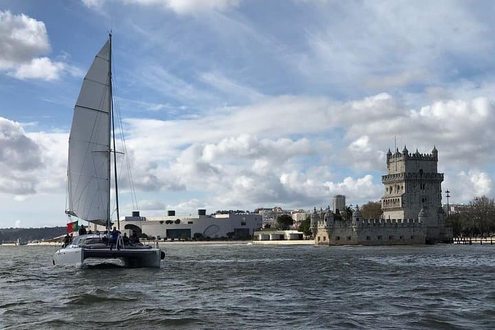 Sunset and City Sails: Private Catamaran Cruise on the Tejo aboard Scarlett photo 3