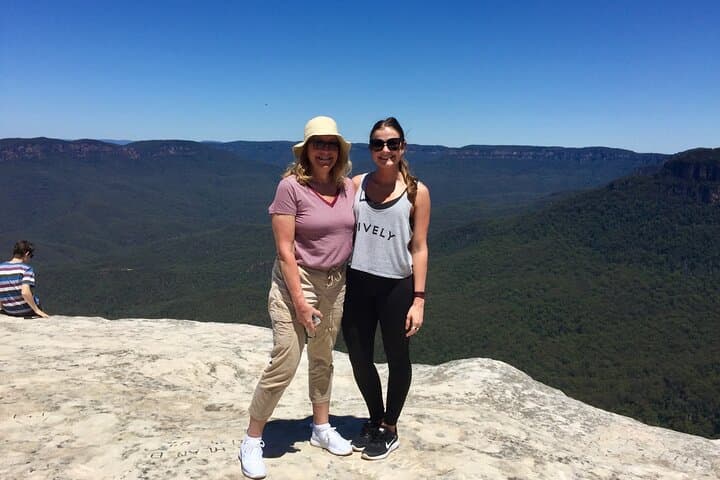 Blue Mountains Private Tour from Sydney — Three Sisters, Scenic World & Featherdale Option photo 2