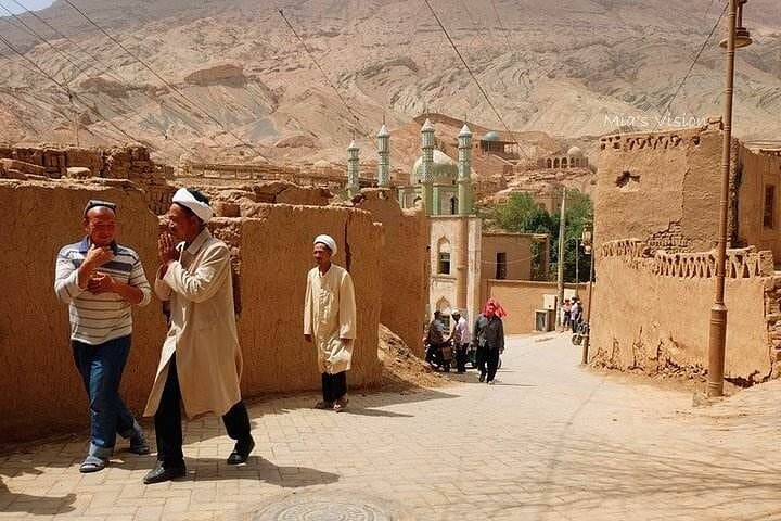3-Day Urumqi: Heavenly Lake, Turpan, Karez & Jiaohe Ruins photo 4