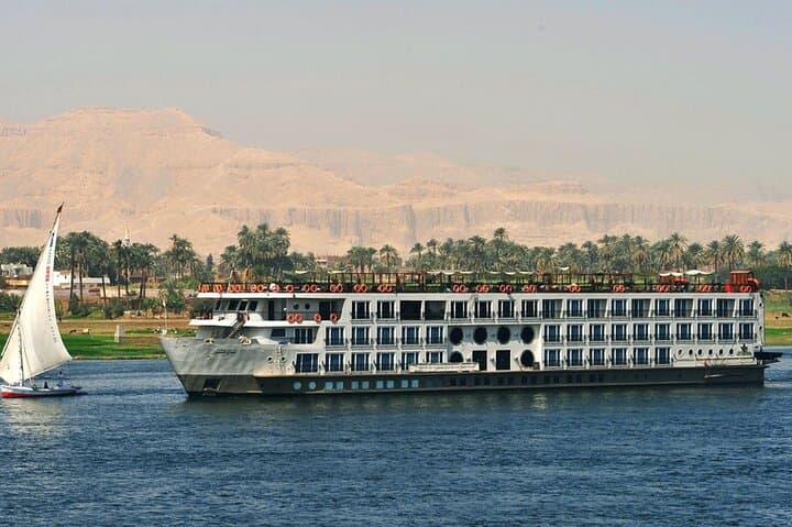 Luxury 5-Day Nile Cruise from Luxor to Aswan with Private Egyptologist photo 1