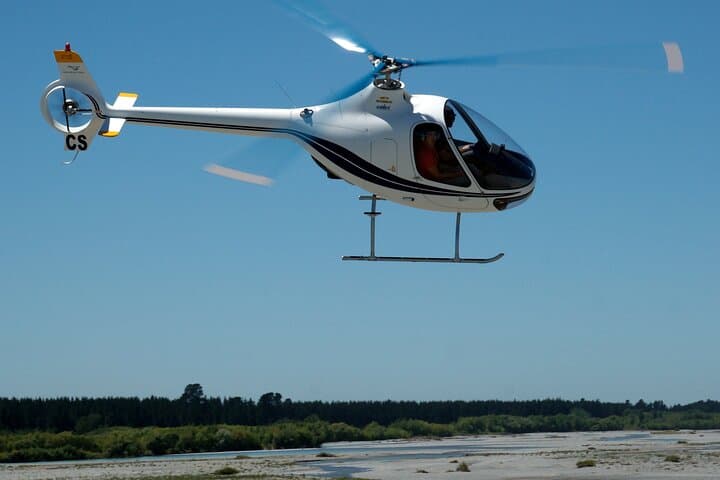 Christchurch Trial Flight: Introductory Helicopter Experience in a Guimbal Cabri G2 photo 3