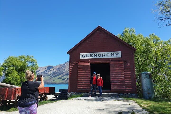 Glenorchy Kiwi Special Tour: Queenstown Scenic Drive, Stories & Short Walks
