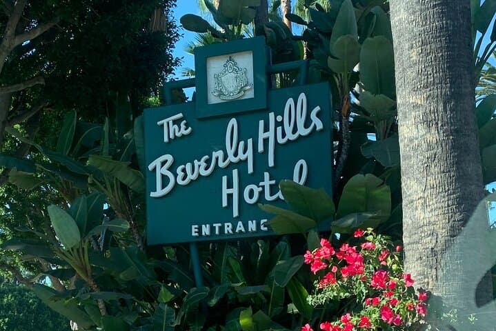 Private 3-Hour Hollywood to Beverly Hills Tour — Drive LA's Iconic Sights photo 3