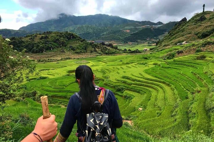 Sapa Trekking: 2-Day Cat Cat & Muong Hoa Valley Trek by Bus photo 3