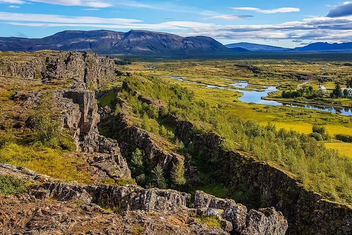 Golden Circle to South Coast Waterfalls: Private Reykjavik Super-Jeep Tour photo 6